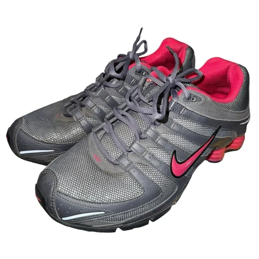Nike Shox Navina Shoes Womens‎ 9 Pre-Owned Sneakers Grey Pink 392868-060 Cushion